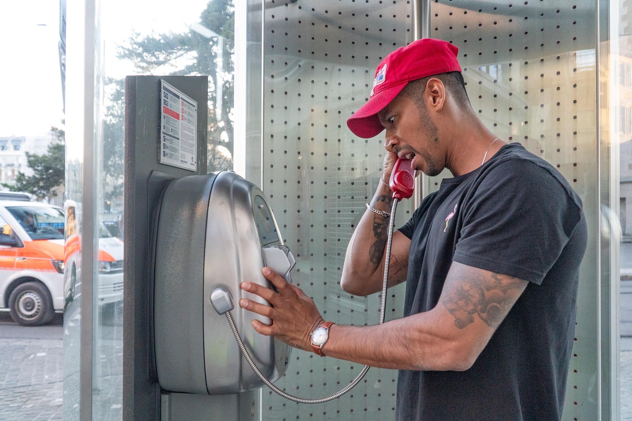 Understanding the future through the lens of technological advancements is